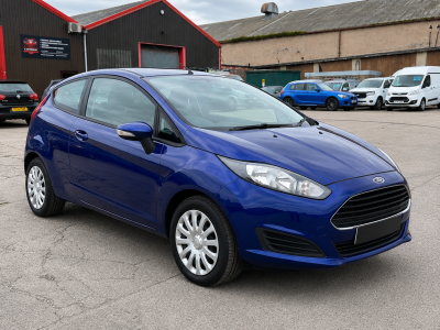 2015_FORD_FIESTA_FRONT